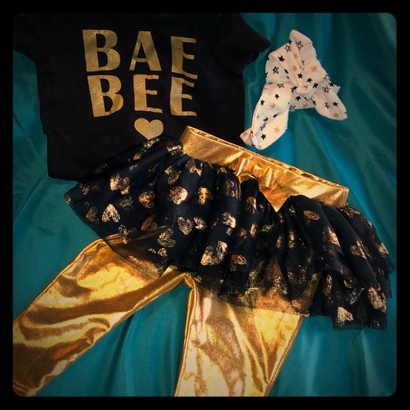 Other - 3 piece set! Shiny gold & black outfit.